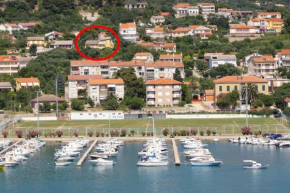 Apartments and rooms with parking space Banjol, Rab - 5021